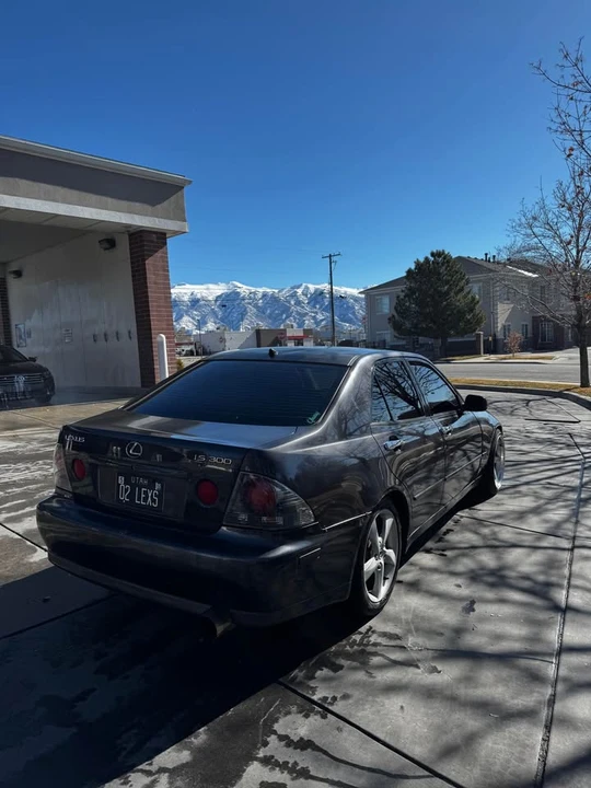 2002 Lexus IS 1st Gen - Image 5 of 5