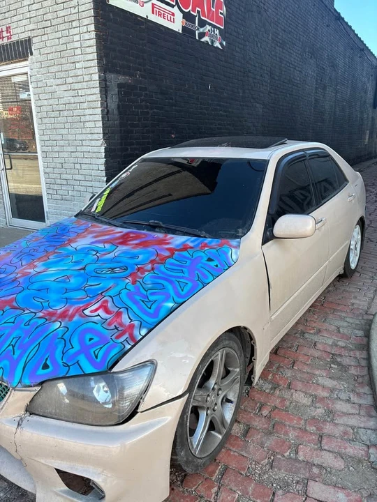 2002 Lexus IS 1st Gen - Image 5 of 16