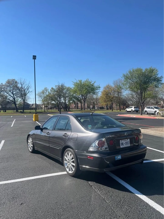 2002 Lexus IS 1st Gen - Image 7 of 19