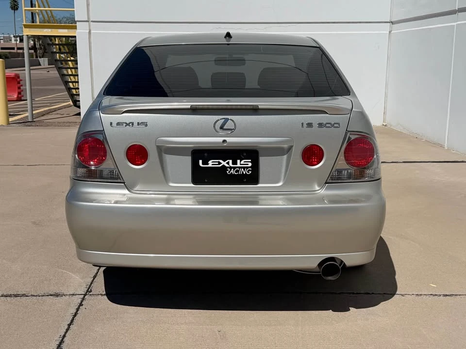 2002 Lexus IS 1st Gen - Image 6 of 20