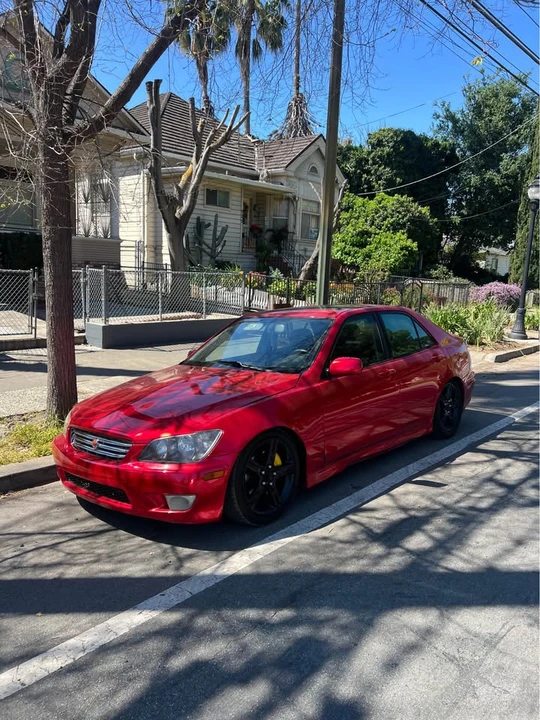 2002 Lexus IS 1st Gen - Image 2 of 11