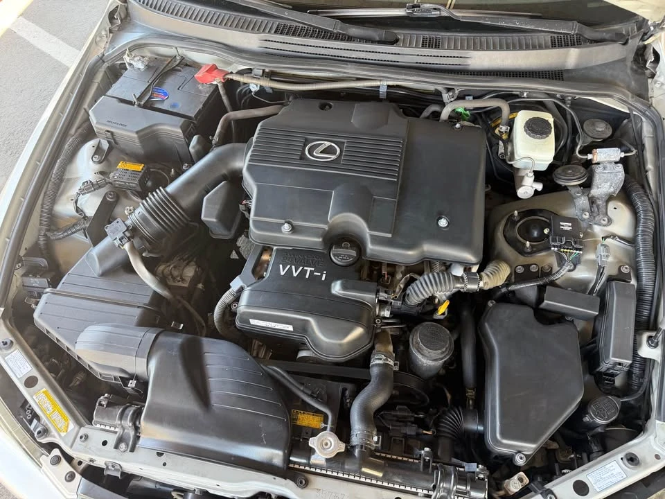 2002 Lexus IS 1st Gen - Image 16 of 20