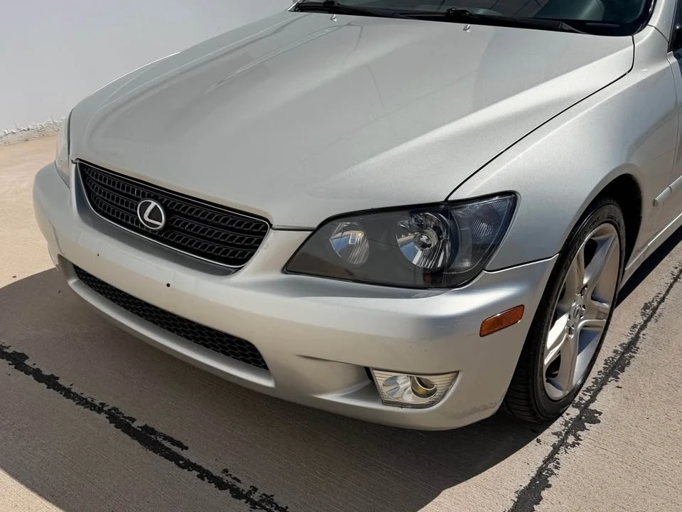 2002 Lexus IS 1st Gen - Image 2 of 20