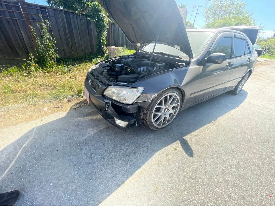 2002 Lexus IS 1st Gen - Image 5 of 16