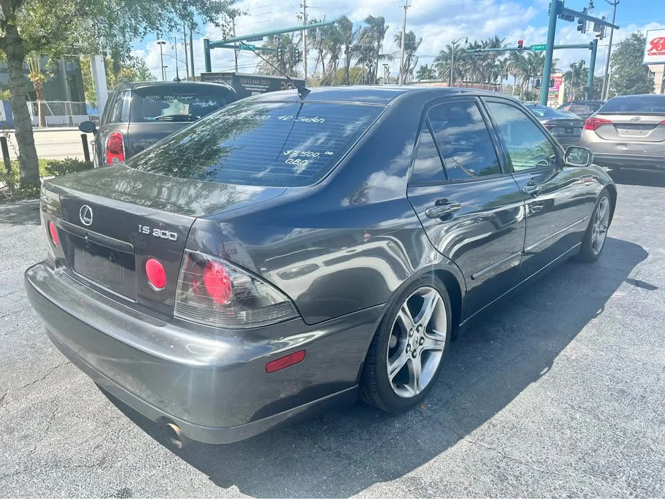 2002 Lexus IS 1st Gen - Image 3 of 7