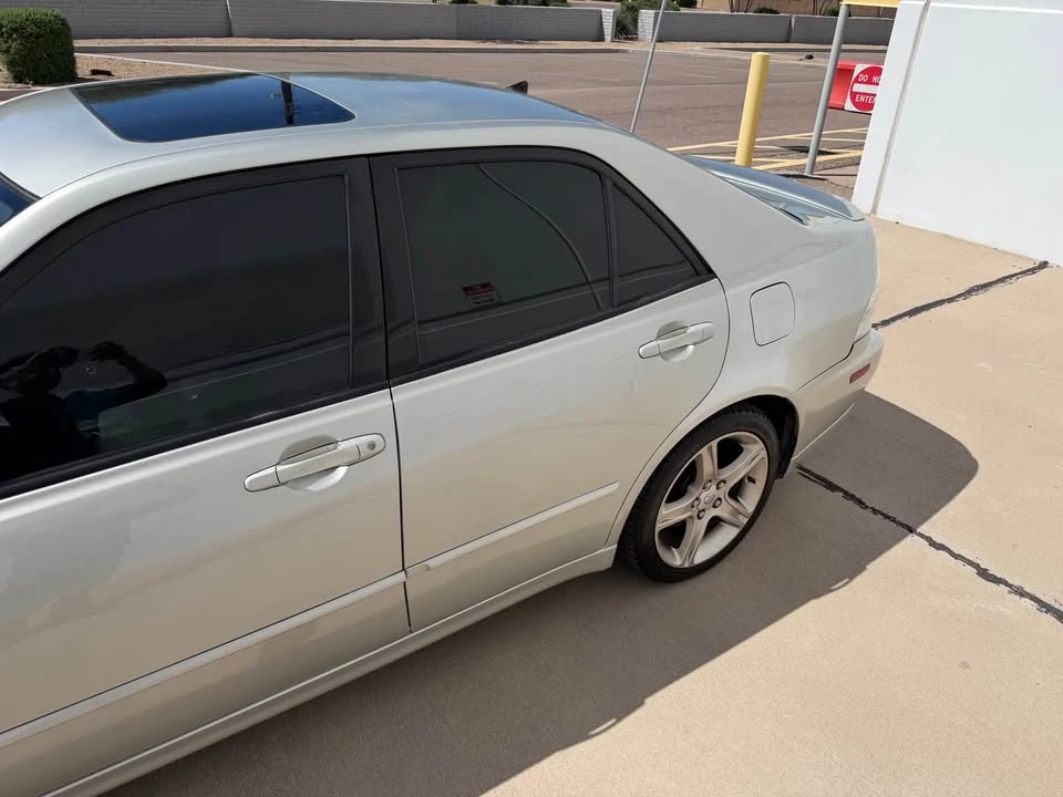 2002 Lexus IS 1st Gen - Image 18 of 20