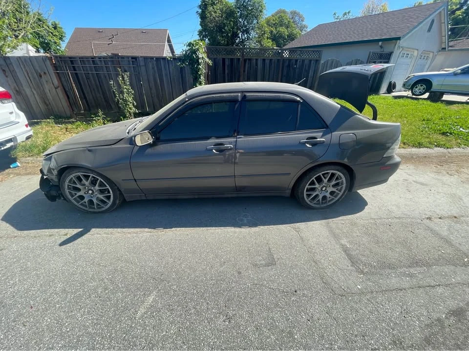 2002 Lexus IS 1st Gen - Image 2 of 16