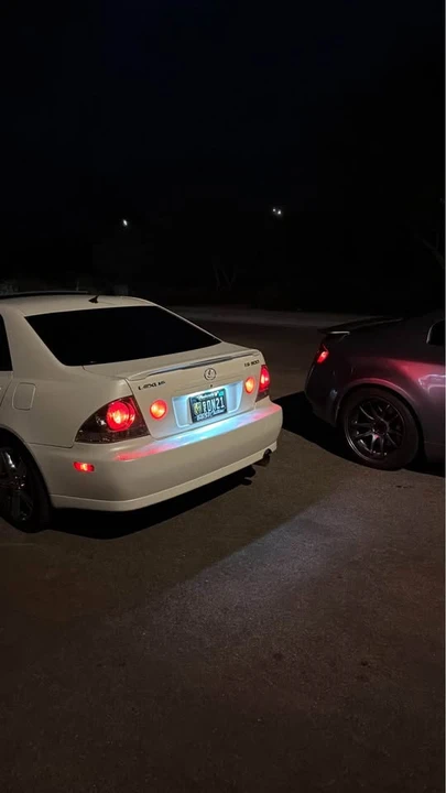 2002 Lexus IS 1st Gen - Image 8 of 11