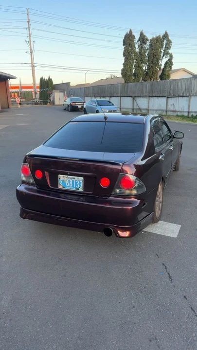 2002 Lexus IS 1st Gen - Image 3 of 12