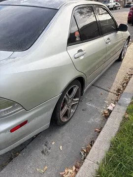 2002 Lexus IS 300 Sedan