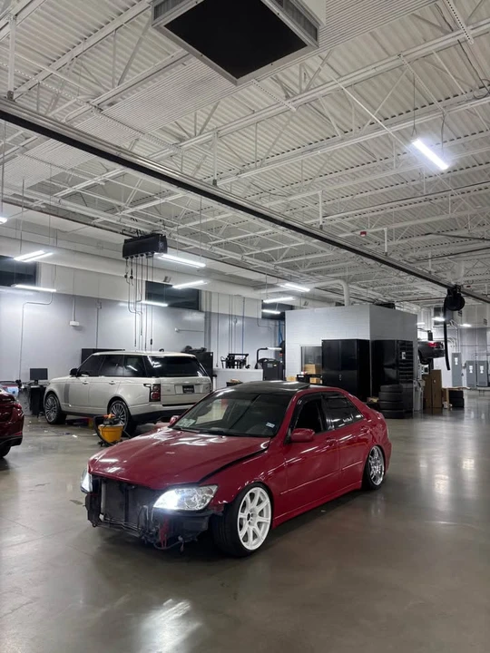 2002 Lexus IS 1st Gen - Image 5 of 6