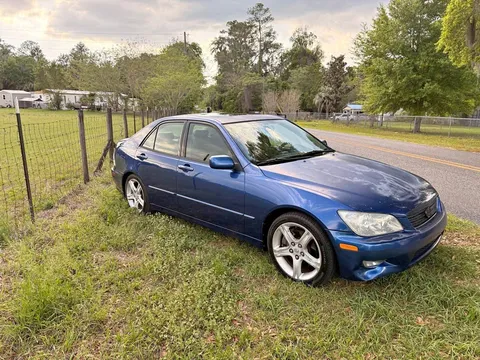 2002 Lexus IS 300 Sedan