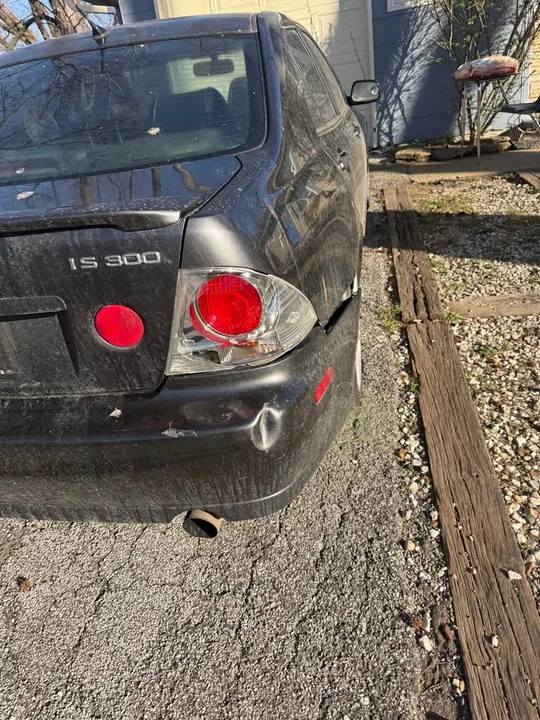 2002 Lexus IS 1st Gen - Image 7 of 7