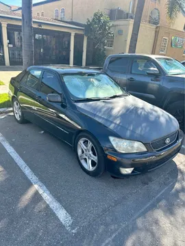 2002 Lexus IS 300 Sedan