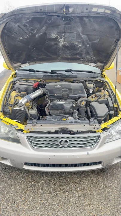 2002 Lexus IS 1st Gen - Image 10 of 12