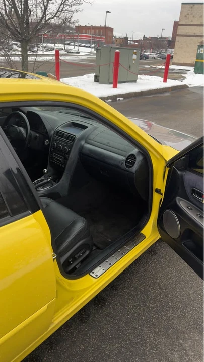 2002 Lexus IS 1st Gen - Image 8 of 12
