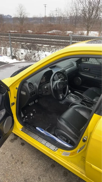 2002 Lexus IS 1st Gen - Image 9 of 12