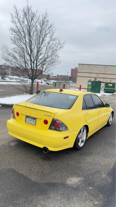 2002 Lexus IS 1st Gen - Image 3 of 12