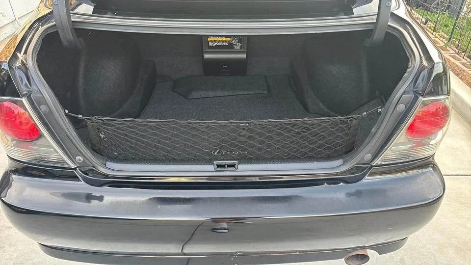 2002 Lexus IS 1st Gen - Image 16 of 16