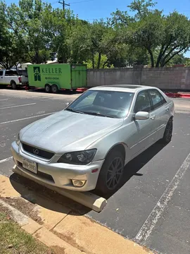 2002 Lexus IS 300