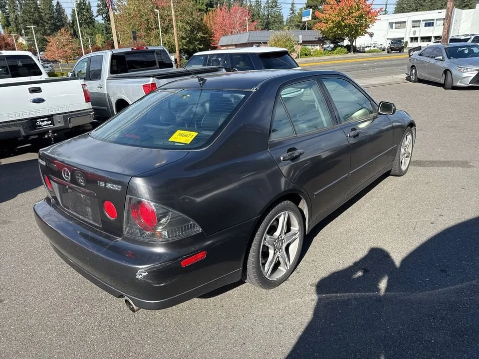 2002 Lexus IS 1st Gen - Image 4 of 12
