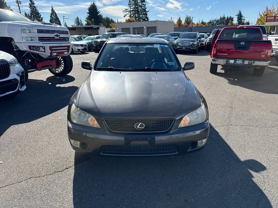 2002 Lexus IS 1st Gen - Image 6 of 12