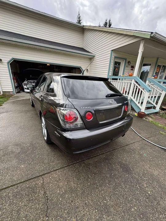 2002 Lexus IS 1st Gen - Image 7 of 11