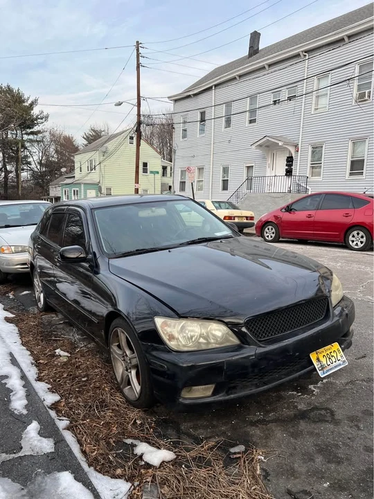 2002 Lexus IS 1st Gen - Image 6 of 10