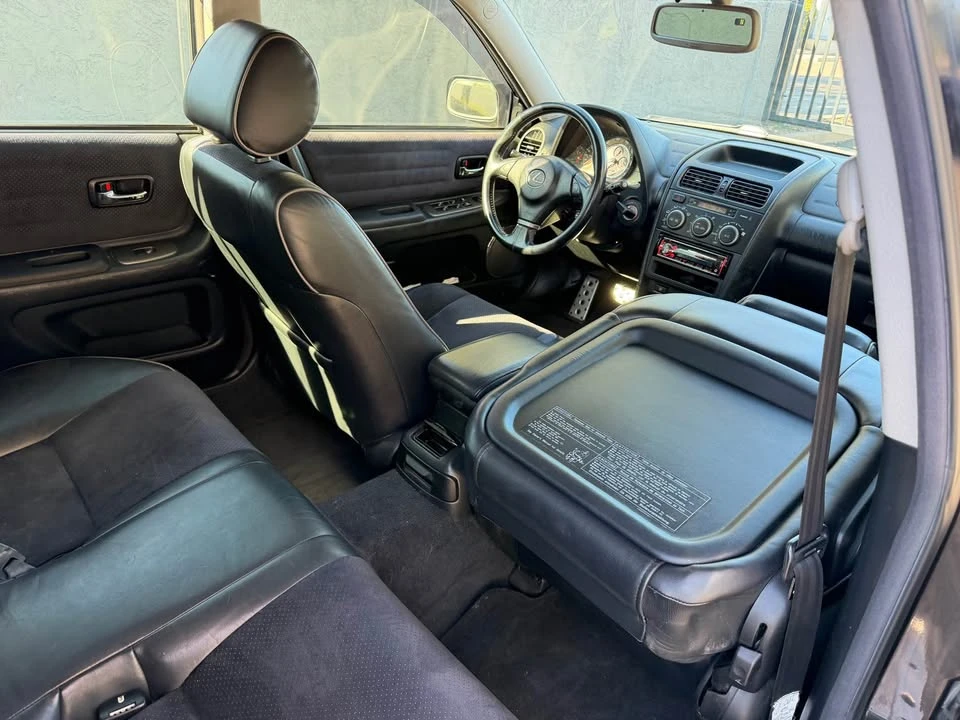 2002 Lexus IS 1st Gen - Image 13 of 20