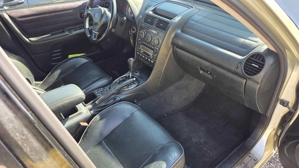 2002 Lexus IS 1st Gen - Image 3 of 9