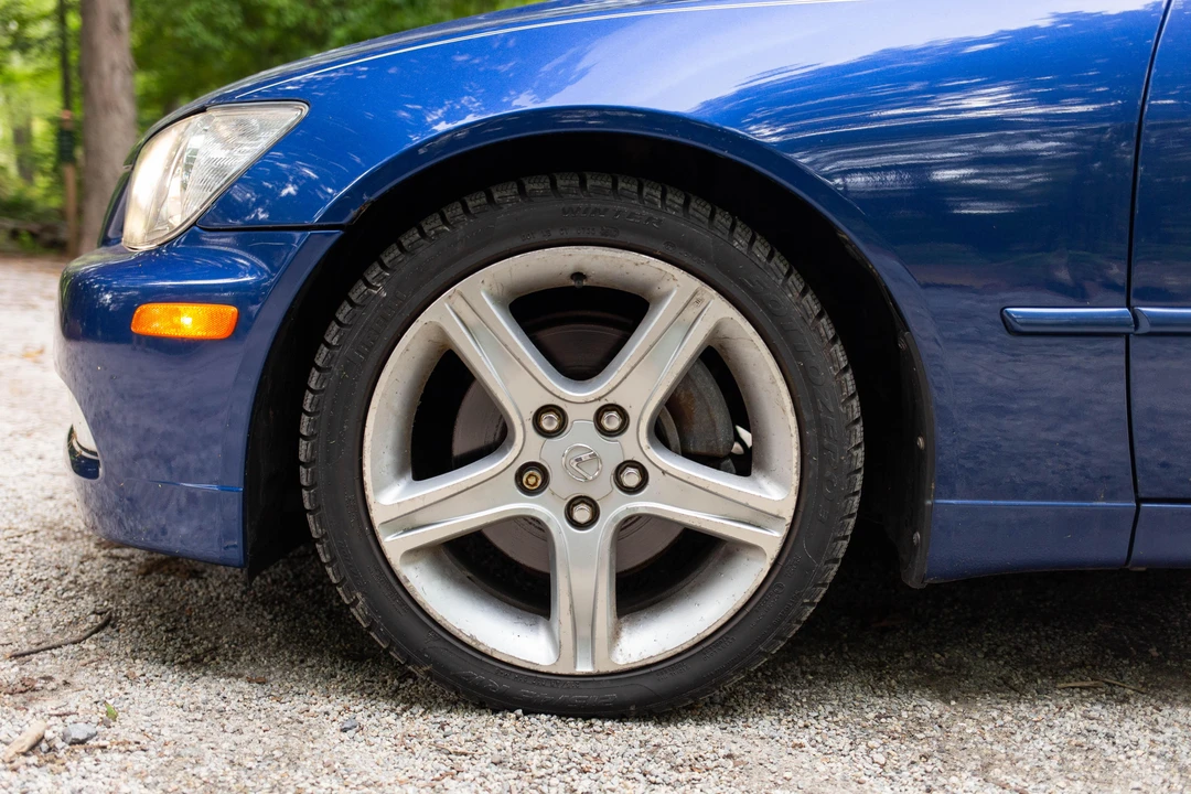 2002 Lexus IS 1st Gen - Image 30 of 31