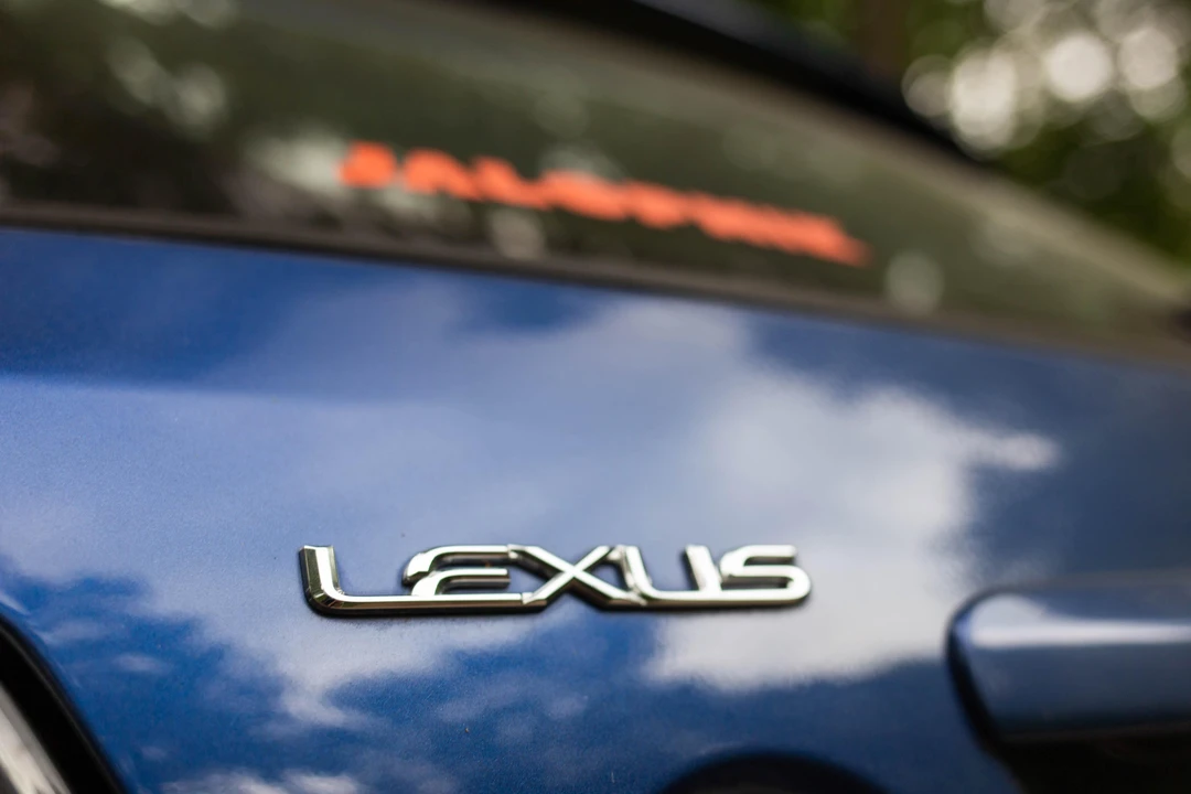 2002 Lexus IS 1st Gen - Image 21 of 31