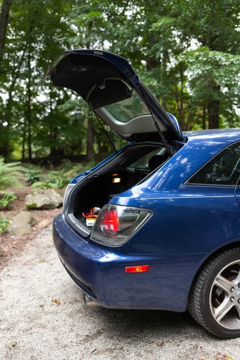 2002 Lexus IS 1st Gen - Image 26 of 31