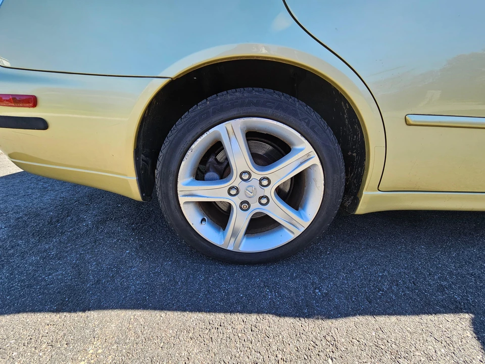 2002 Lexus IS 1st Gen - Image 29 of 31
