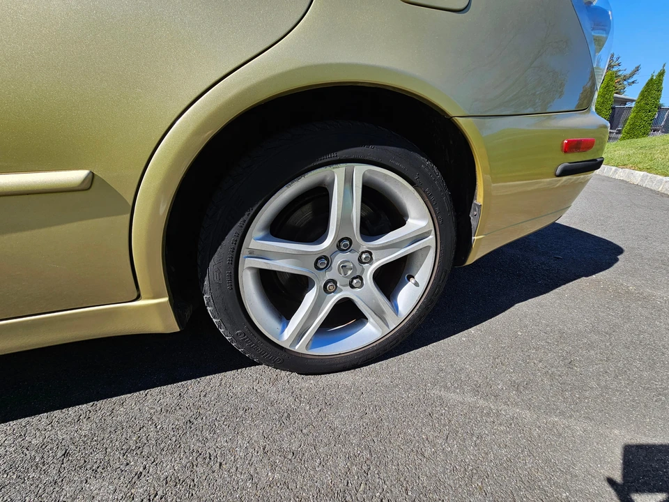 2002 Lexus IS 1st Gen - Image 25 of 31