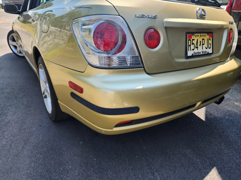 2002 Lexus IS 1st Gen - Image 27 of 31
