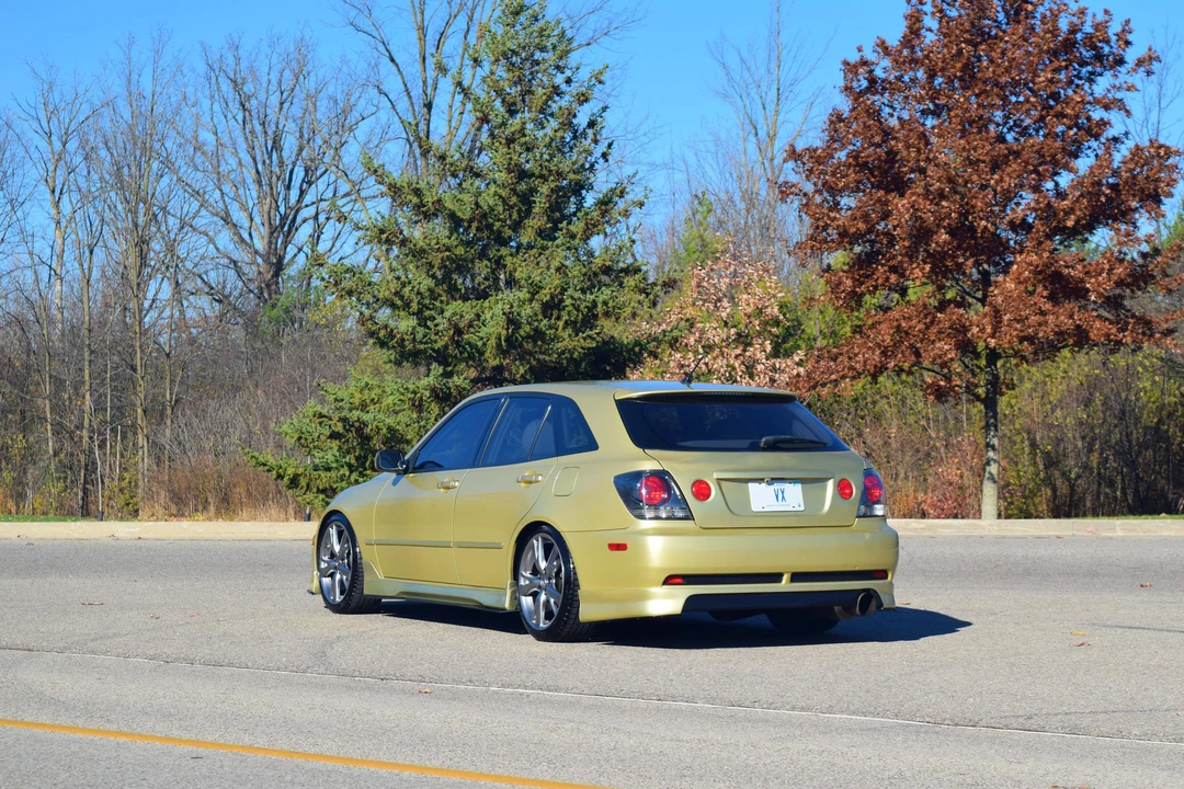 2002 Lexus IS 1st Gen - Image 3 of 9