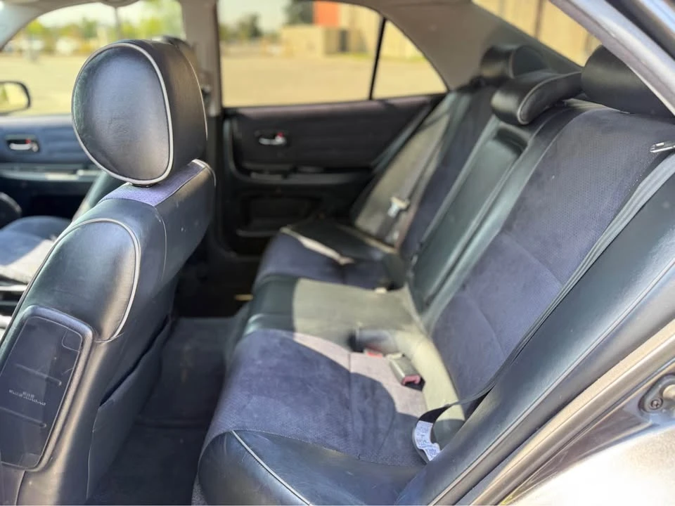 2002 Lexus IS 1st Gen - Image 11 of 14