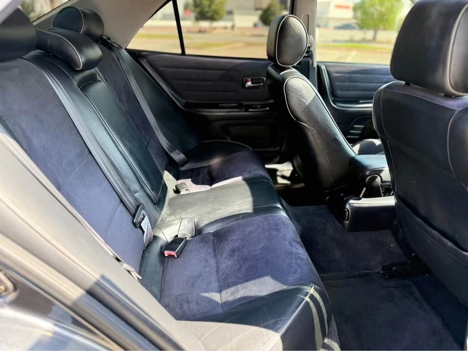 2002 Lexus IS 1st Gen - Image 12 of 14