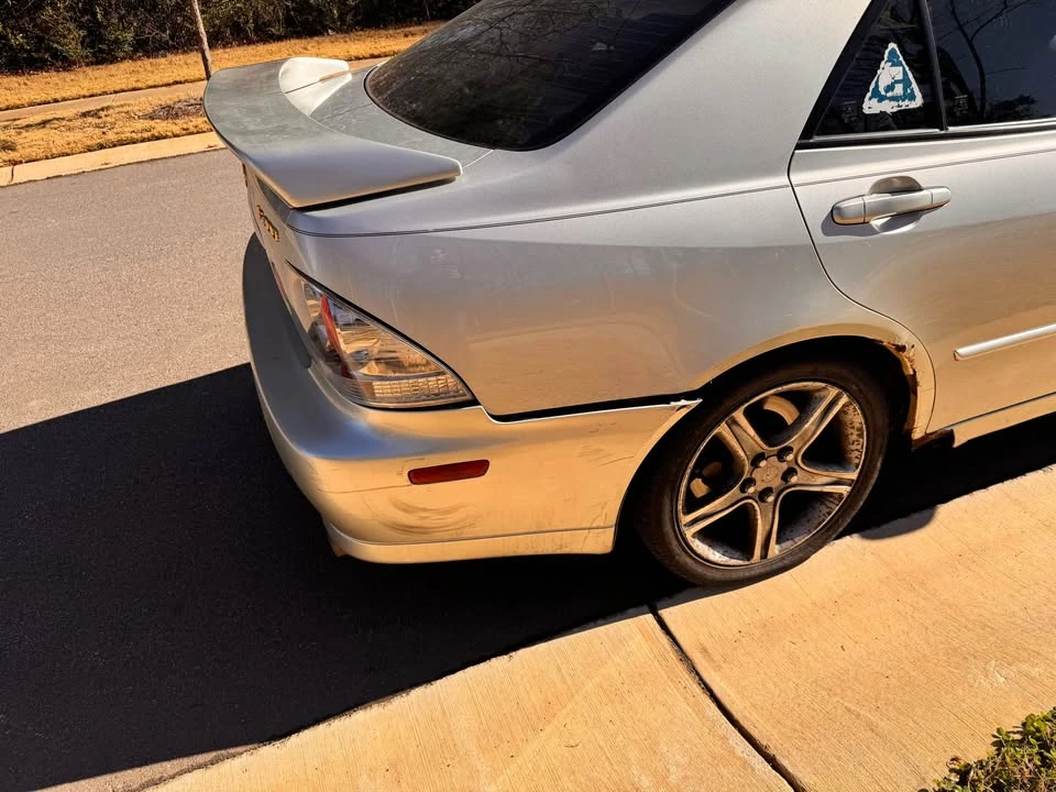2002 Lexus IS 1st Gen - Image 7 of 12
