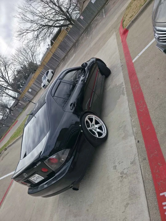 2002 Lexus IS 1st Gen - Image 12 of 13