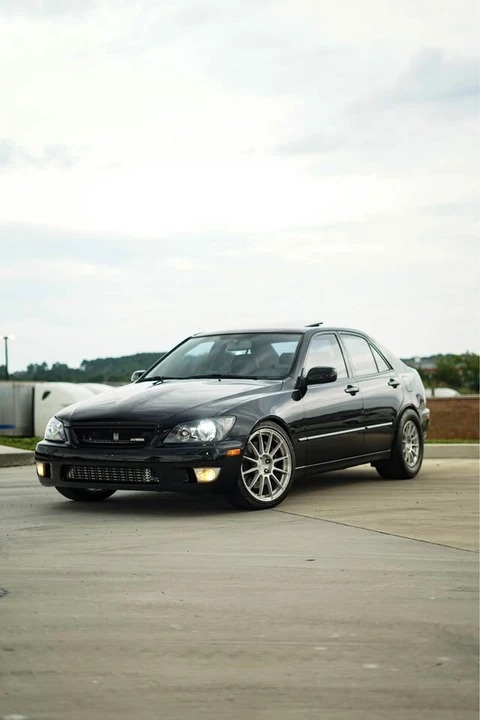 2002 Lexus IS 1st Gen - Image 14 of 18