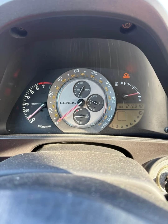 2002 Lexus IS 1st Gen - Image 8 of 9