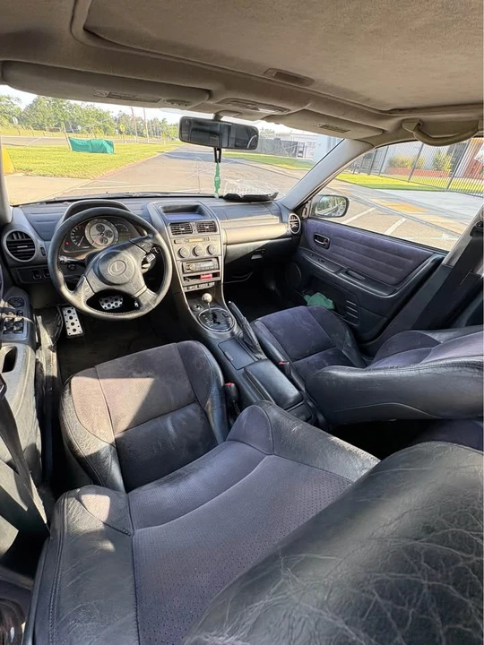 2002 Lexus IS 1st Gen - Image 6 of 9