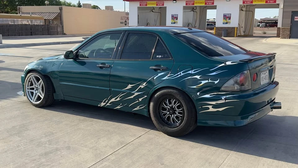 2002 Lexus IS 1st Gen - Image 8 of 10