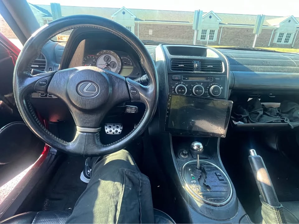 2002 Lexus IS 1st Gen - Image 12 of 14
