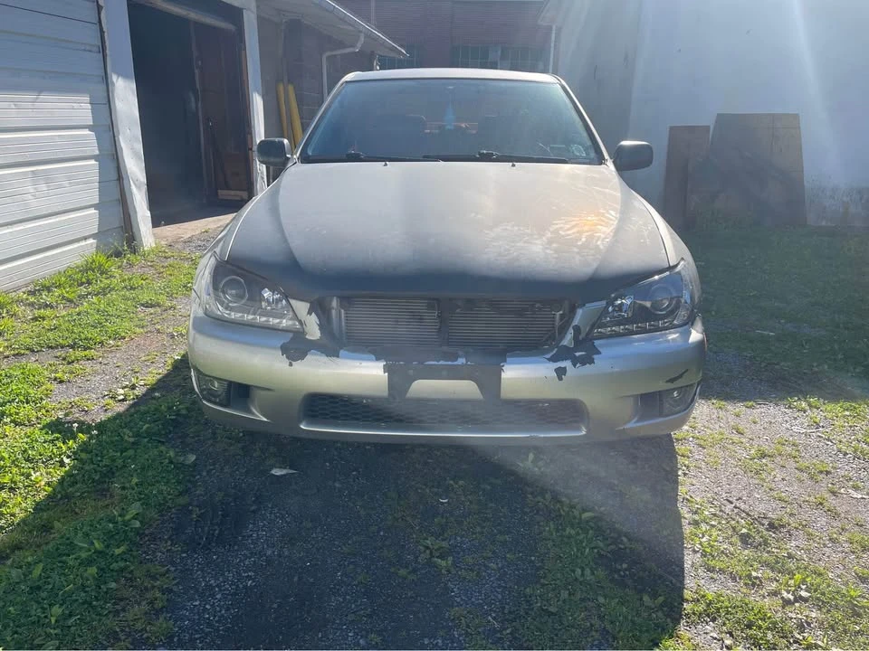 2002 Lexus IS 1st Gen - Image 5 of 7