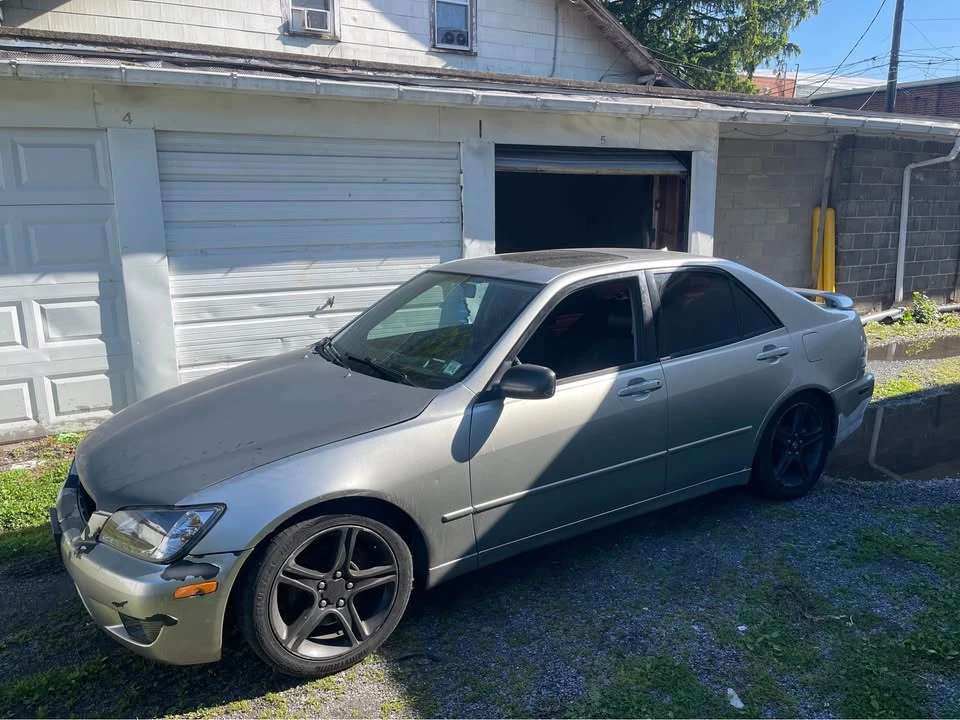 2002 Lexus IS 1st Gen - Image 3 of 7