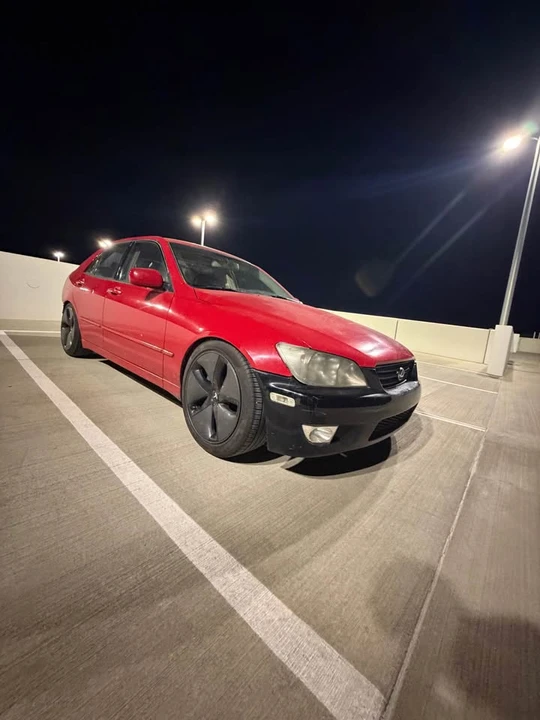 2002 Lexus IS 1st Gen - Image 4 of 7