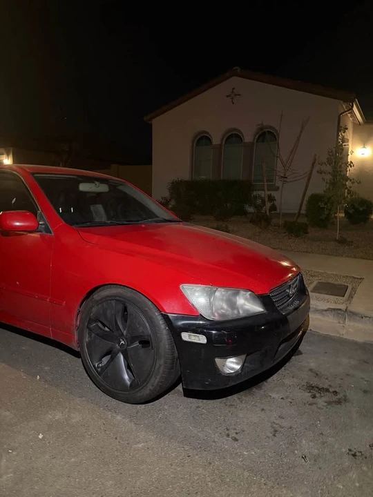 2002 Lexus IS 1st Gen - Image 5 of 7